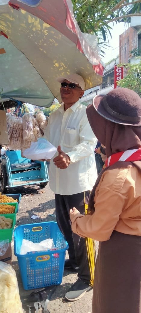 Berakhlak Mulia